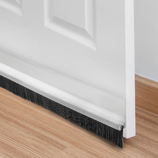 Burlete adhes.pvc cepillo 1m.x45mm.mrr.